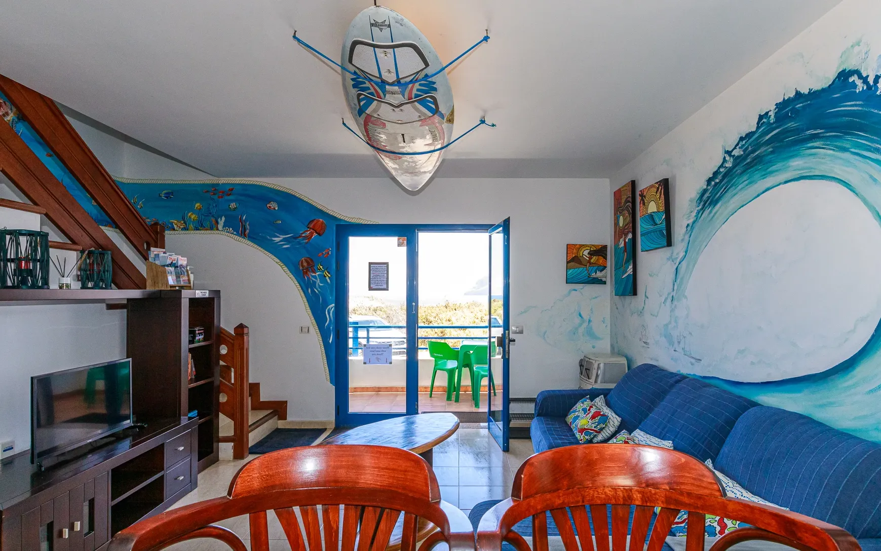 Nocleg w surf house Red Star Surf w Caleta de Famara, Lanzarote